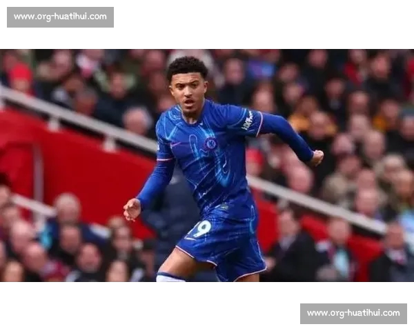 卫冕在望！那不勒斯豪购六大巨星，努涅斯、桑乔领衔冲击意甲连冠